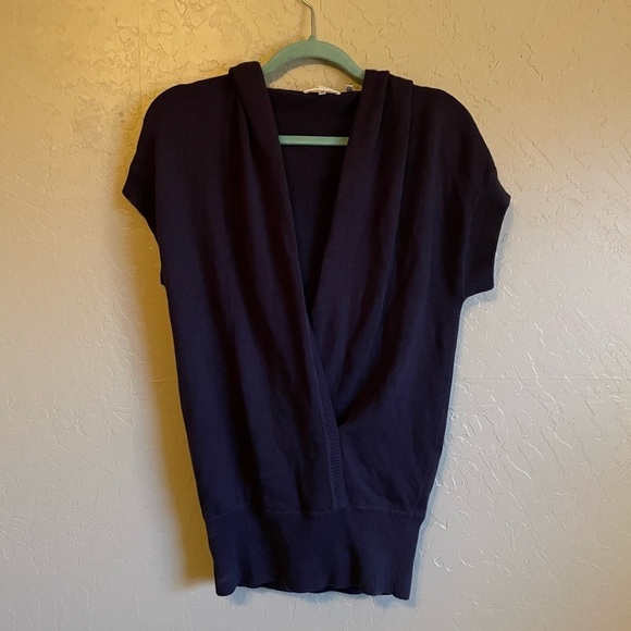 Vince Sweater Short Sleeve Faux Cross Over Sweater - Picture 1 of 8